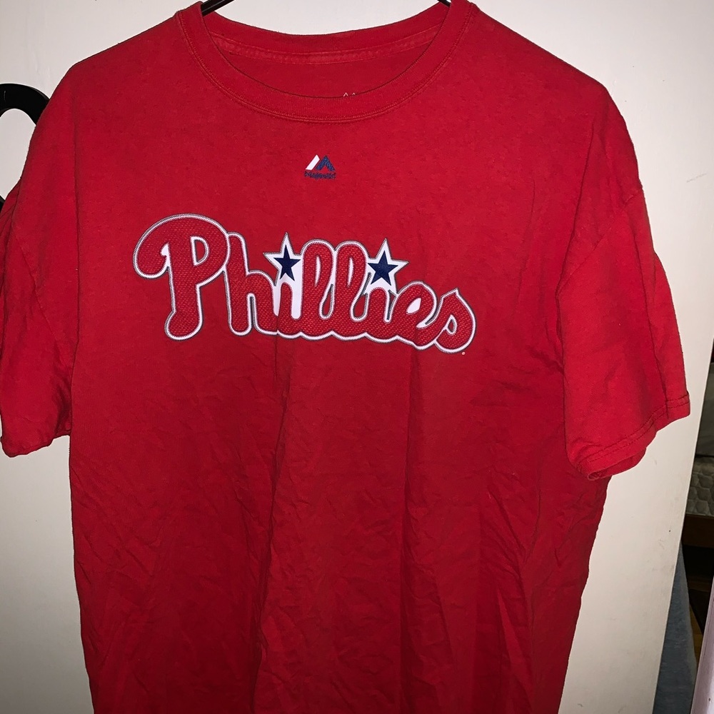 Red Phillies Rhys Hoskins T-Shirt